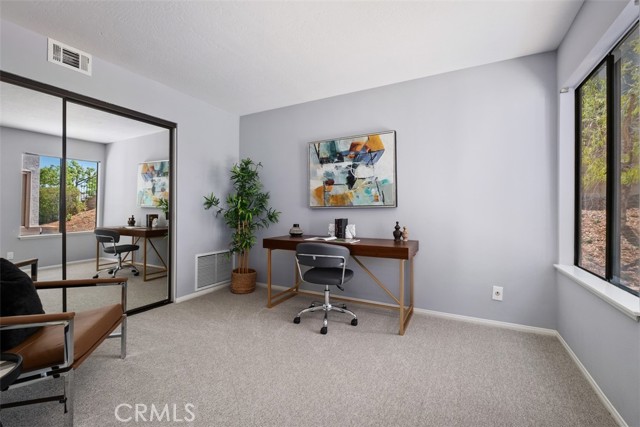 22571 Labrusca, Mission Viejo CA: https://media.crmls.org/medias/930ff72a-ccba-447c-8022-de26f193f143.jpg