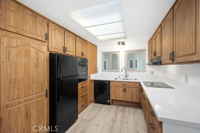 Detail Gallery Image 12 of 26 For 2110 via Puerta #N,  Laguna Woods,  CA 92637 - 2 Beds | 2 Baths