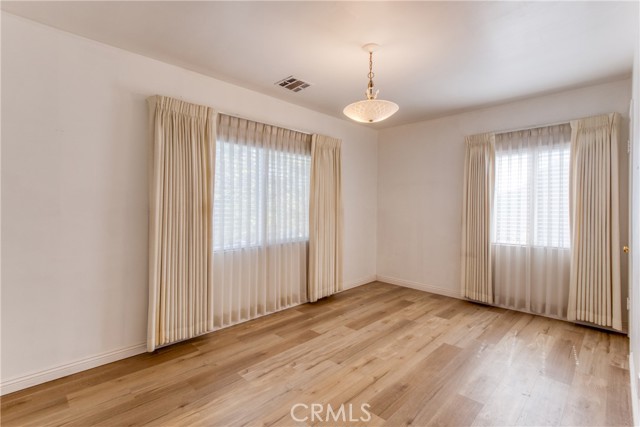 Detail Gallery Image 13 of 28 For 2107 Cyril Ave, Los Angeles,  CA 90032 - 3 Beds | 1 Baths