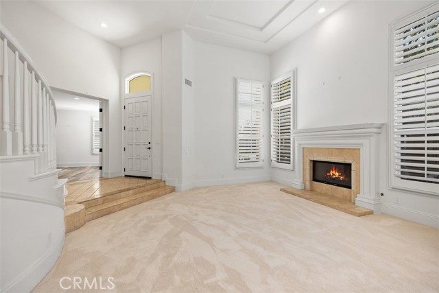 Detail Gallery Image 5 of 25 For 17 Colonial, Newport Beach,  CA 92660 - 5 Beds | 4/1 Baths