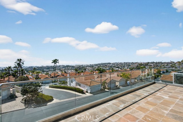 Detail Gallery Image 7 of 60 For 24902 Sea Crest, Dana Point,  CA 92629 - 3 Beds | 2/1 Baths