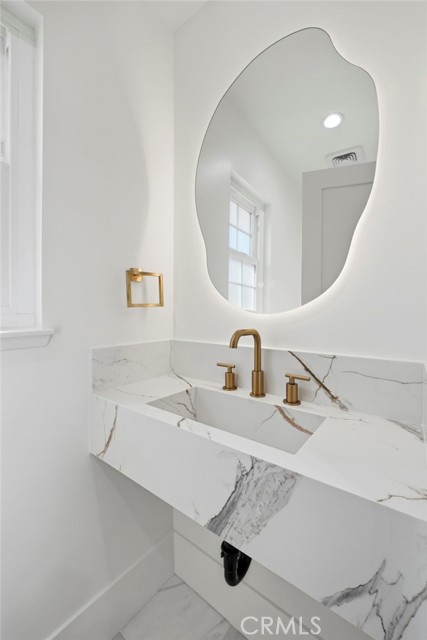 Detail Gallery Image 23 of 26 For 18584 Redwood, Fountain Valley,  CA 92708 - 3 Beds | 2/1 Baths