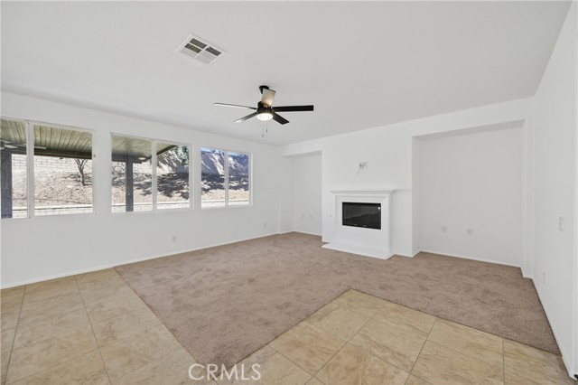 Detail Gallery Image 16 of 39 For 205 Logan, Beaumont,  CA 92223 - 5 Beds | 3 Baths