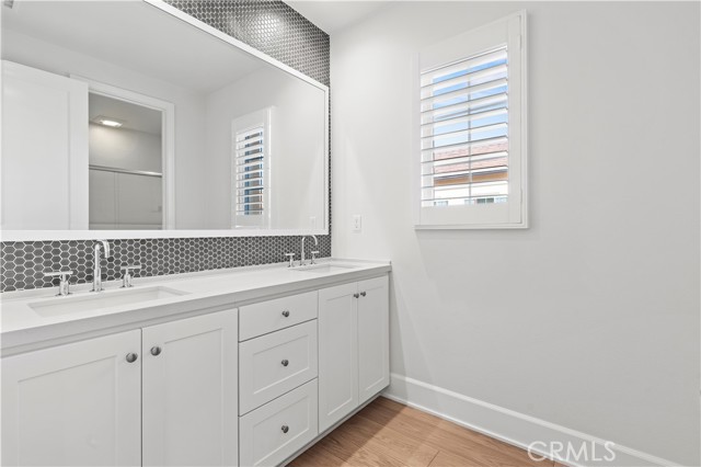 Detail Gallery Image 33 of 49 For 111 Vigna, Irvine,  CA 92602 - 4 Beds | 3 Baths