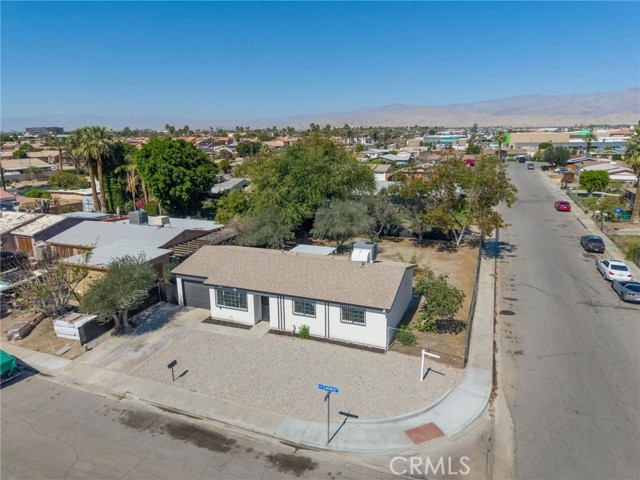 Detail Gallery Image 5 of 31 For 83552 Canary Ct, Indio,  CA 92201 - 3 Beds | 1/1 Baths