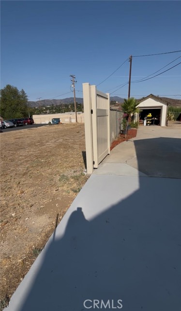 Detail Gallery Image 20 of 21 For 509 N Main St, Lake Elsinore,  CA 92530 - 3 Beds | 2 Baths