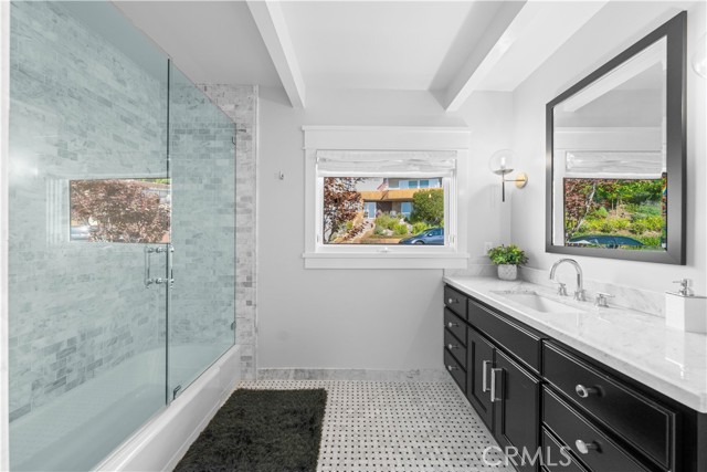 Detail Gallery Image 40 of 50 For 905 Canyon View Dr, Laguna Beach,  CA 92651 - 4 Beds | 4/1 Baths