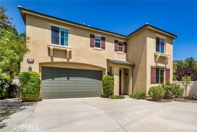 17138 Hickory Ridge Court, Canyon Country CA: https://media.crmls.org/medias/9313d9d6-77eb-4cf2-9290-2737c19a9a95.jpg
