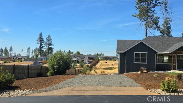 Detail Gallery Image 3 of 43 For 6319 Lucky John Rd, Paradise,  CA 95969 - 3 Beds | 2/1 Baths