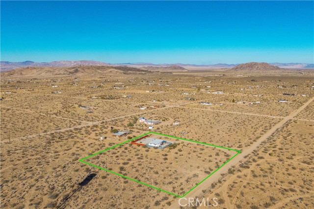 Detail Gallery Image 4 of 55 For 1746 Golden Sands, Landers,  CA 92285 - 2 Beds | 1 Baths