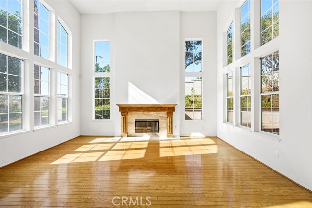 Detail Gallery Image 3 of 75 For 2409 Santiago, La Verne,  CA 91750 - 5 Beds | 3 Baths