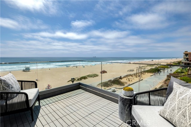 Detail Gallery Image 17 of 35 For 2522 the Strand, Manhattan Beach,  CA 90266 - 3 Beds | 3/1 Baths