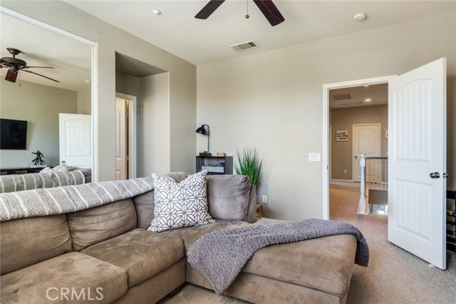 4765 Falconview Court, Fontana CA: https://media.crmls.org/medias/9314a9d4-7419-445d-92b8-3baf929abee5.jpg