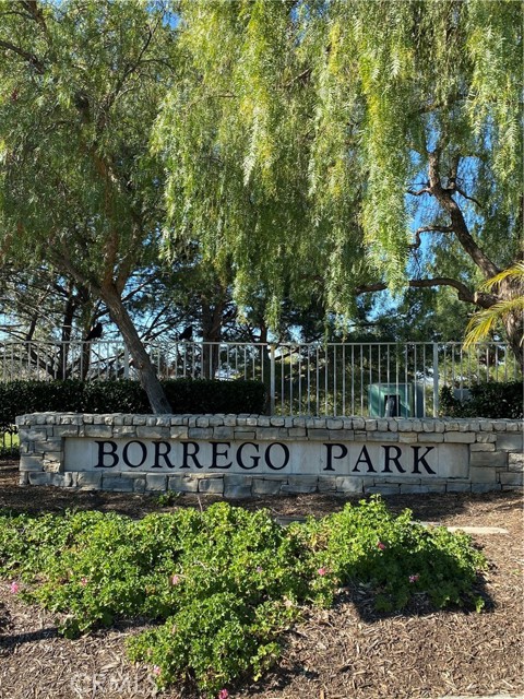 25 Santa Maria, Lake Forest CA: https://media.crmls.org/medias/93157327-5f42-4e23-acc6-5da548c82dcf.jpg