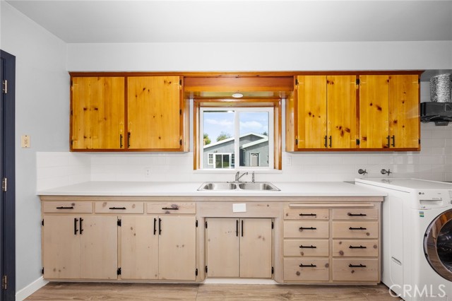 Image 35 of 70 For 6117 Loma Avenue