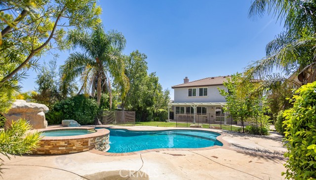 23857 Rio Rancho Way, Valencia CA: https://media.crmls.org/medias/9315d33b-4cf8-4b6b-8912-2d51e5a16960.jpg