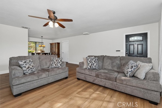 Detail Gallery Image 8 of 39 For 28533 Copper Creek Dr, Coarsegold,  CA 93614 - 3 Beds | 2 Baths