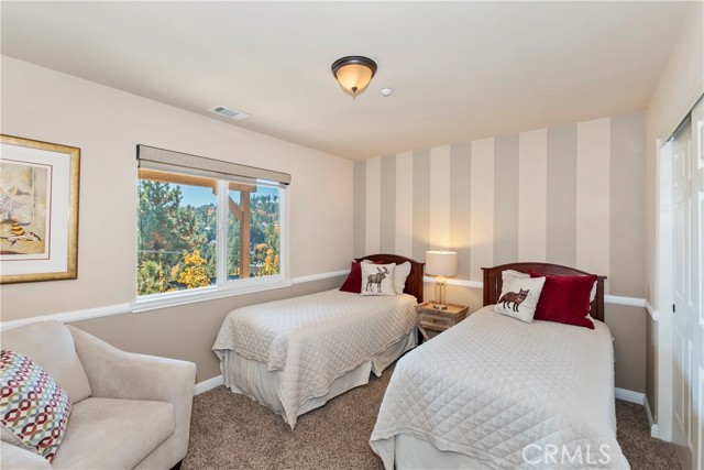 Detail Gallery Image 26 of 49 For 26660 Merced Ln, Lake Arrowhead,  CA 92352 - 3 Beds | 2/1 Baths