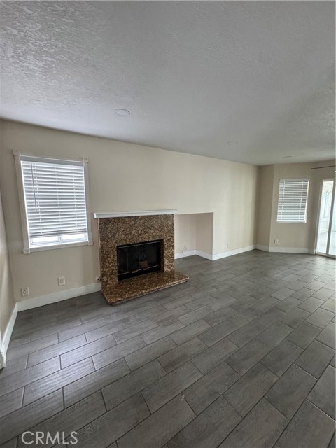 461 Camino Los Gallos, Perris CA: https://media.crmls.org/medias/931883dc-eac3-466d-bd09-b5a10c5207c2.jpg