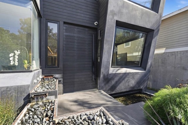 Detail Gallery Image 62 of 62 For 750 California Ave, Venice,  CA 90291 - 4 Beds | 4 Baths