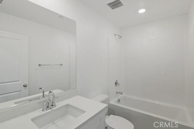 Detail Gallery Image 14 of 23 For 34470 Sakura Ln, French Valley,  CA 92596 - 4 Beds | 3 Baths