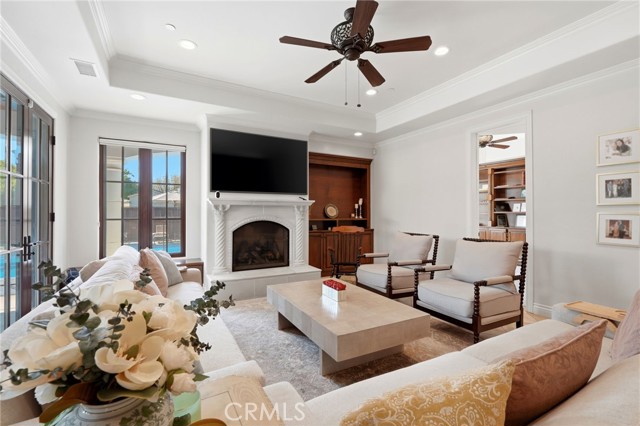 Detail Gallery Image 12 of 72 For 3939 W Robinwood, Visalia,  CA 93291 - 5 Beds | 4/1 Baths