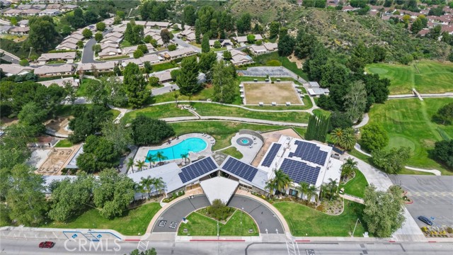 Detail Gallery Image 35 of 47 For 19237 Avenue of the Oaks #B,  Newhall,  CA 91321 - 2 Beds | 1 Baths