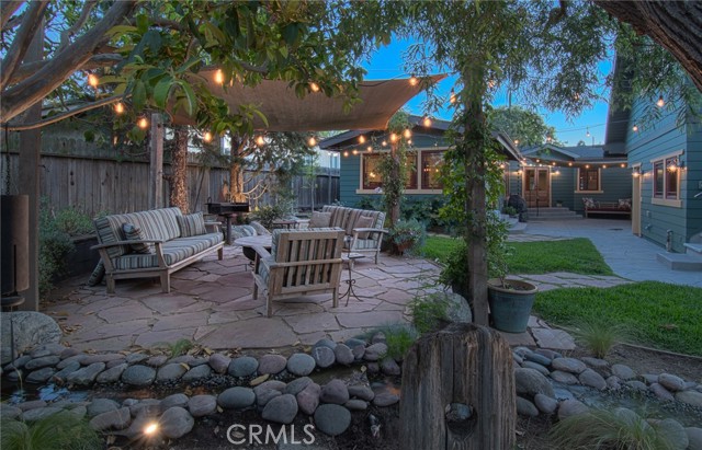 Detail Gallery Image 6 of 41 For 330 Colleen Pl, Costa Mesa,  CA 92627 - 4 Beds | 3 Baths