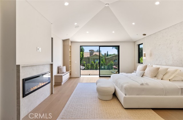 Detail Gallery Image 27 of 65 For 14738 Otsego St, Sherman Oaks,  CA 91403 - 5 Beds | 5/1 Baths