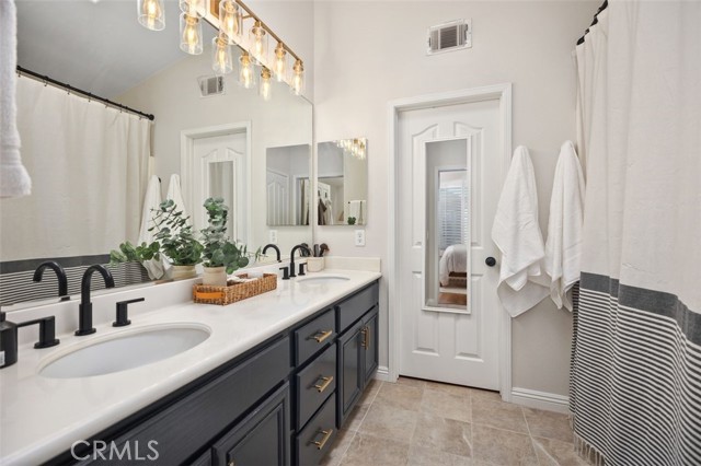 Detail Gallery Image 30 of 46 For 8 Quebec, Aliso Viejo,  CA 92656 - 3 Beds | 2/1 Baths