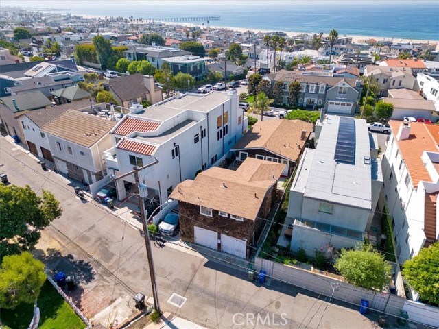 2122 Monterey Boulevard, Hermosa Beach, California 90254, 2 Bedrooms Bedrooms, ,2 BathroomsBathrooms,Residential,Sold,Monterey,PW23185257