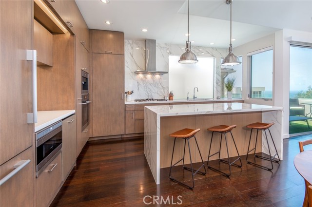 Great entertaining kitchen