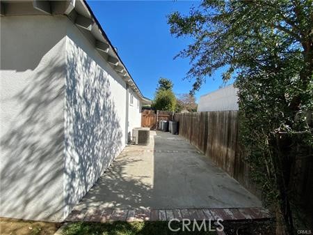 133 S Lone Hill Avenue, Glendora CA: https://media.crmls.org/medias/931e92d3-e5dd-49cb-8dc1-737a1a639ca8.jpg