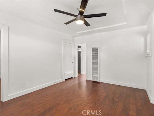 1406 Argonne Avenue, Long Beach CA: https://media.crmls.org/medias/931ebd88-75d1-4a28-81b1-1cdbd9cd7fc8.jpg