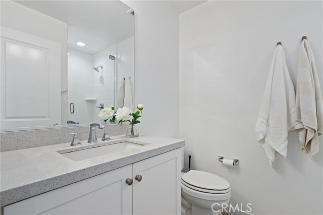 403 Aura Drive, Costa Mesa CA: https://media.crmls.org/medias/931ebe3e-0f89-4cc4-9e1e-7504776c1cf3.jpg