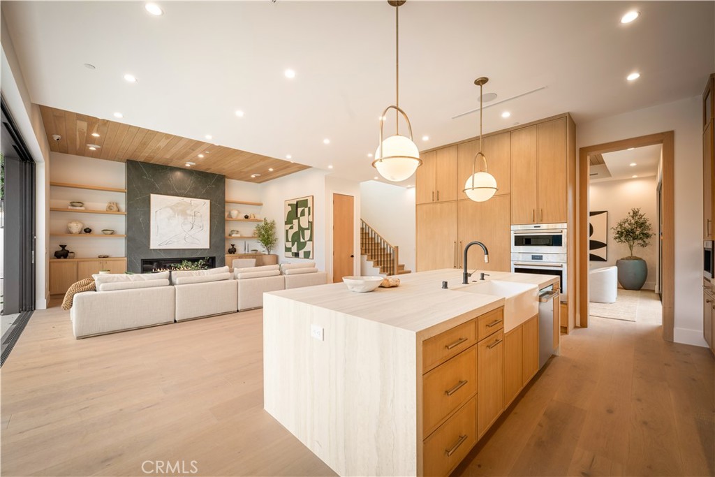 931Eee62 E75A 40Ab 801C F79Bd311D1F1 16704 Addison Street, Encino, Ca 91436 &Lt;Span Style='BackgroundColor:transparent;Padding:0Px;'&Gt; &Lt;Small&Gt; &Lt;I&Gt; &Lt;/I&Gt; &Lt;/Small&Gt;&Lt;/Span&Gt;