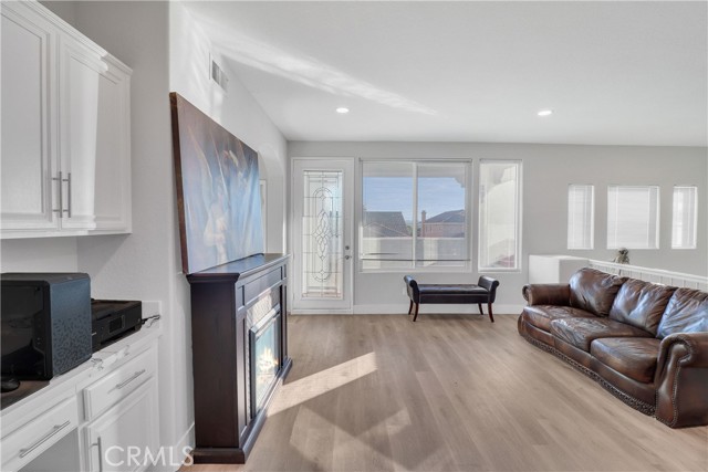 Detail Gallery Image 37 of 50 For 21540 Calle Monaco, Moreno Valley,  CA 92557 - 4 Beds | 3 Baths