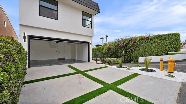 Detail Gallery Image 46 of 55 For 1095 Miramar, Laguna Beach,  CA 92651 - 3 Beds | 2 Baths