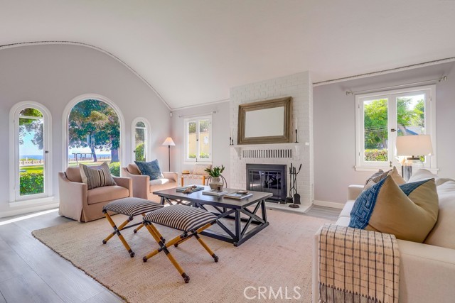 690 W Paseo Del Mar, San Pedro CA: https://media.crmls.org/medias/9320586e-5b23-4478-beec-5e1c8df38ac8.jpg
