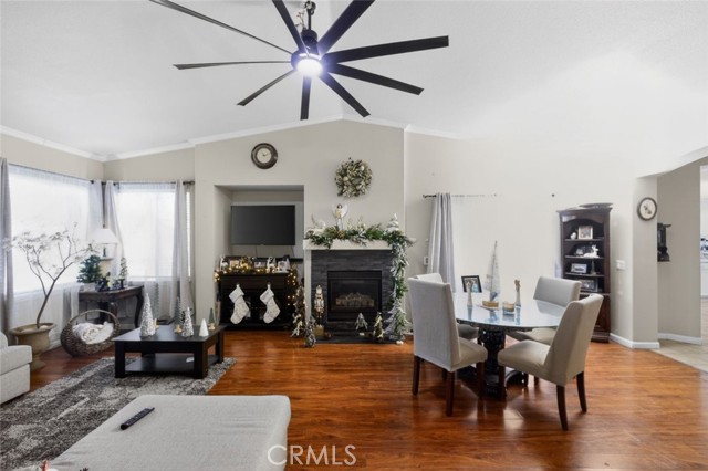 Detail Gallery Image 4 of 21 For 3968 Coral Haven Ct, Perris,  CA 92571 - 3 Beds | 2 Baths