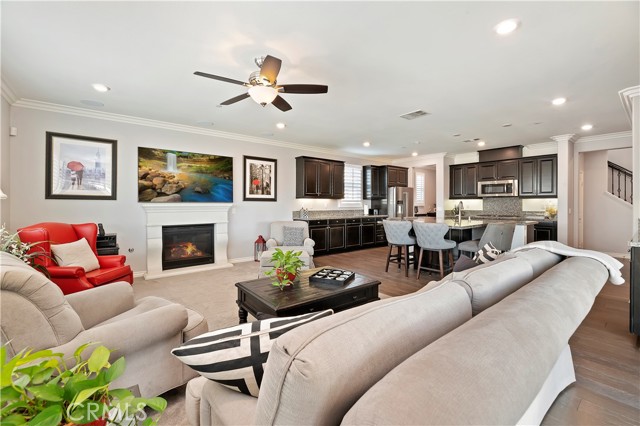 Detail Gallery Image 22 of 72 For 13852 Grapefruit Ct, Riverside,  CA 92503 - 5 Beds | 3/1 Baths