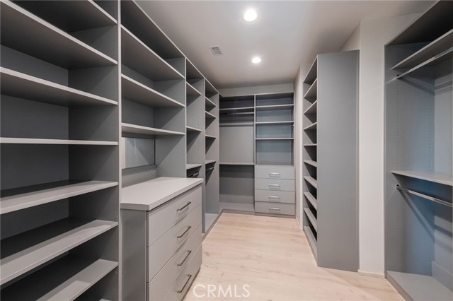 223 Irena Avenue, Redondo Beach, California 90277, 4 Bedrooms Bedrooms, ,4 BathroomsBathrooms,Residential,For Sale,Irena,SB25254754