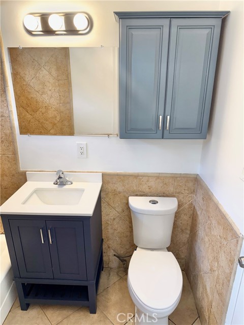 4904 El Segundo, Hawthorne CA: https://media.crmls.org/medias/9321b1c9-1f2e-4229-9415-12d6c6d3be01.jpg