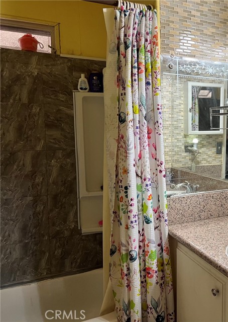 Detail Gallery Image 16 of 23 For 718 Sycamore Ave #21,  Vista,  CA 92083 - 2 Beds | 2 Baths