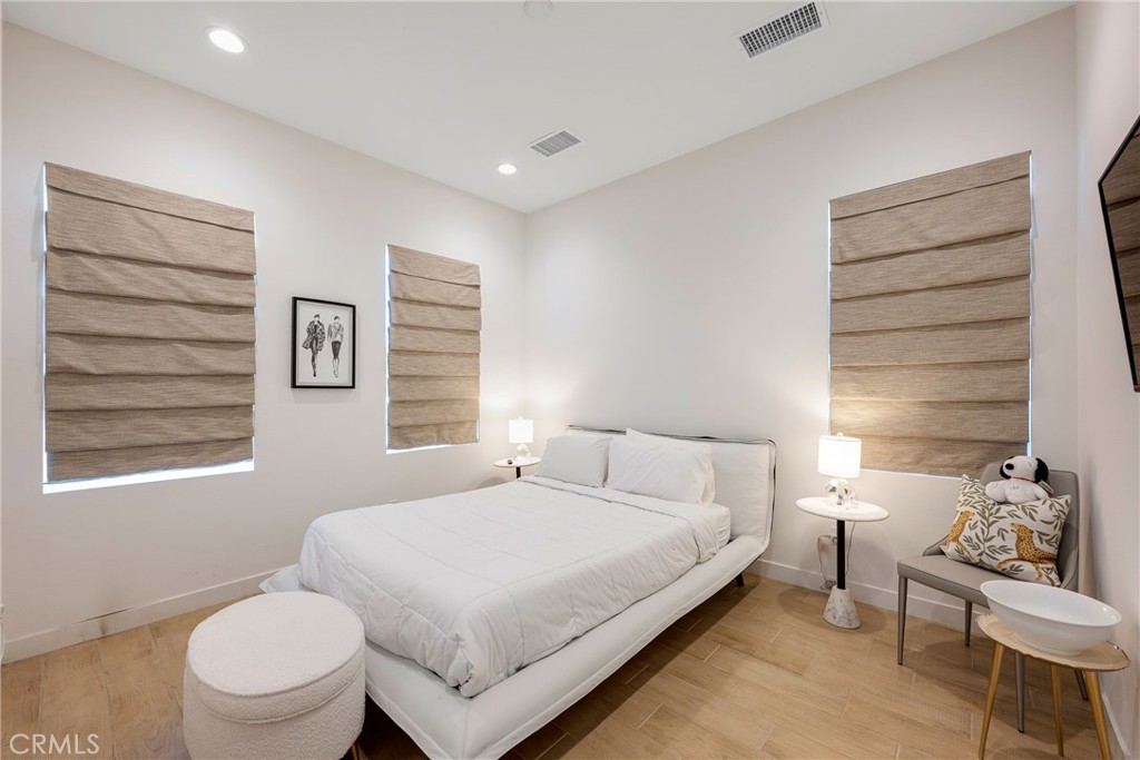 MLS #CV25188068 image #63