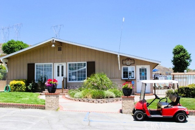 29021 Bouquet Canyon Road, Saugus CA: https://media.crmls.org/medias/9322f278-661d-425d-b8e9-4bb8825df43e.jpg