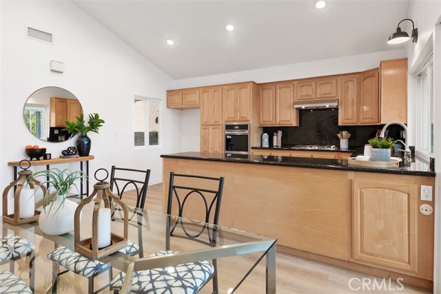 Detail Gallery Image 15 of 46 For 19332 Tomlee Ave, Torrance,  CA 90503 - 3 Beds | 2 Baths