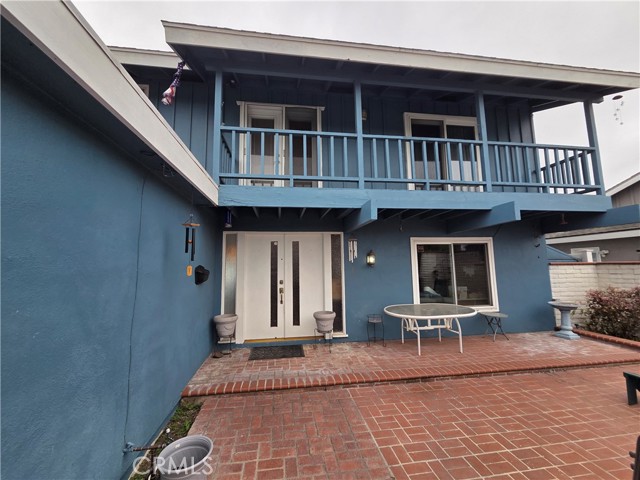 Detail Gallery Image 3 of 31 For 17352 Rob Roy Cir, Huntington Beach,  CA 92647 - 5 Beds | 3 Baths