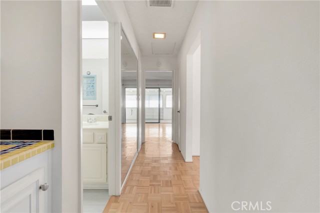 Detail Gallery Image 21 of 45 For 17306 Village 17, Camarillo,  CA 93012 - 2 Beds | 2 Baths