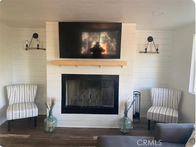 2009 Mojave Scenic Drive, Wrightwood, California 92397, 3 Bedrooms Bedrooms, ,1 BathroomBathrooms,Single Family Residence,For Sale,Mojave Scenic,SB24064955